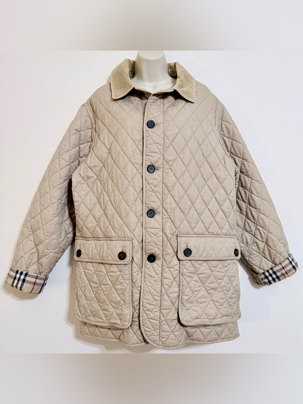 RETIRED! Genuine Classic BURBERRY Flax Beige /Sand Beige Diamond Quilted Jacket